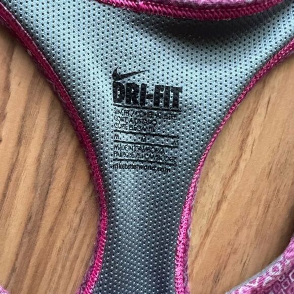 Nike | Tank top - size medium - Picture 2 of 3